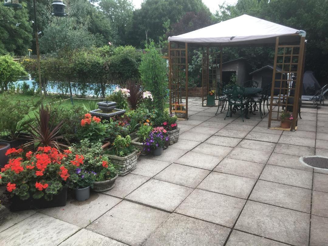 Castle Farmhouse Bed And Breakfast Glenfield Εξωτερικό φωτογραφία