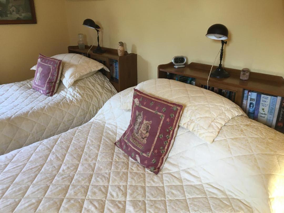 Castle Farmhouse Bed And Breakfast Glenfield Εξωτερικό φωτογραφία