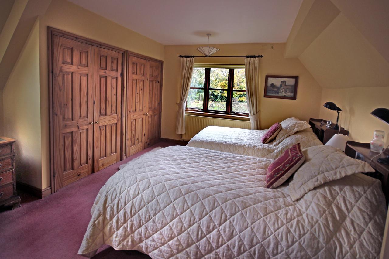 Castle Farmhouse Bed And Breakfast Glenfield Εξωτερικό φωτογραφία