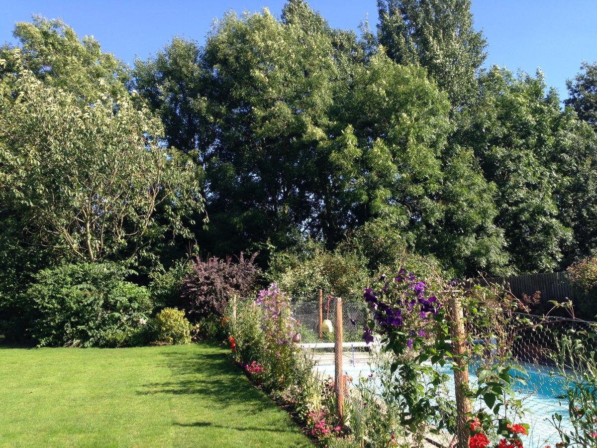 Castle Farmhouse Bed And Breakfast Glenfield Εξωτερικό φωτογραφία