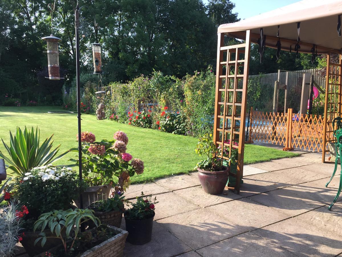 Castle Farmhouse Bed And Breakfast Glenfield Εξωτερικό φωτογραφία